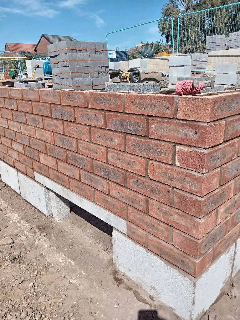 Facing brickwork to a new-build plot