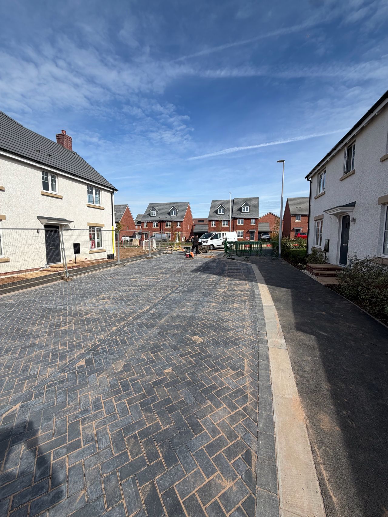 80mm shared driveway — photo 1
