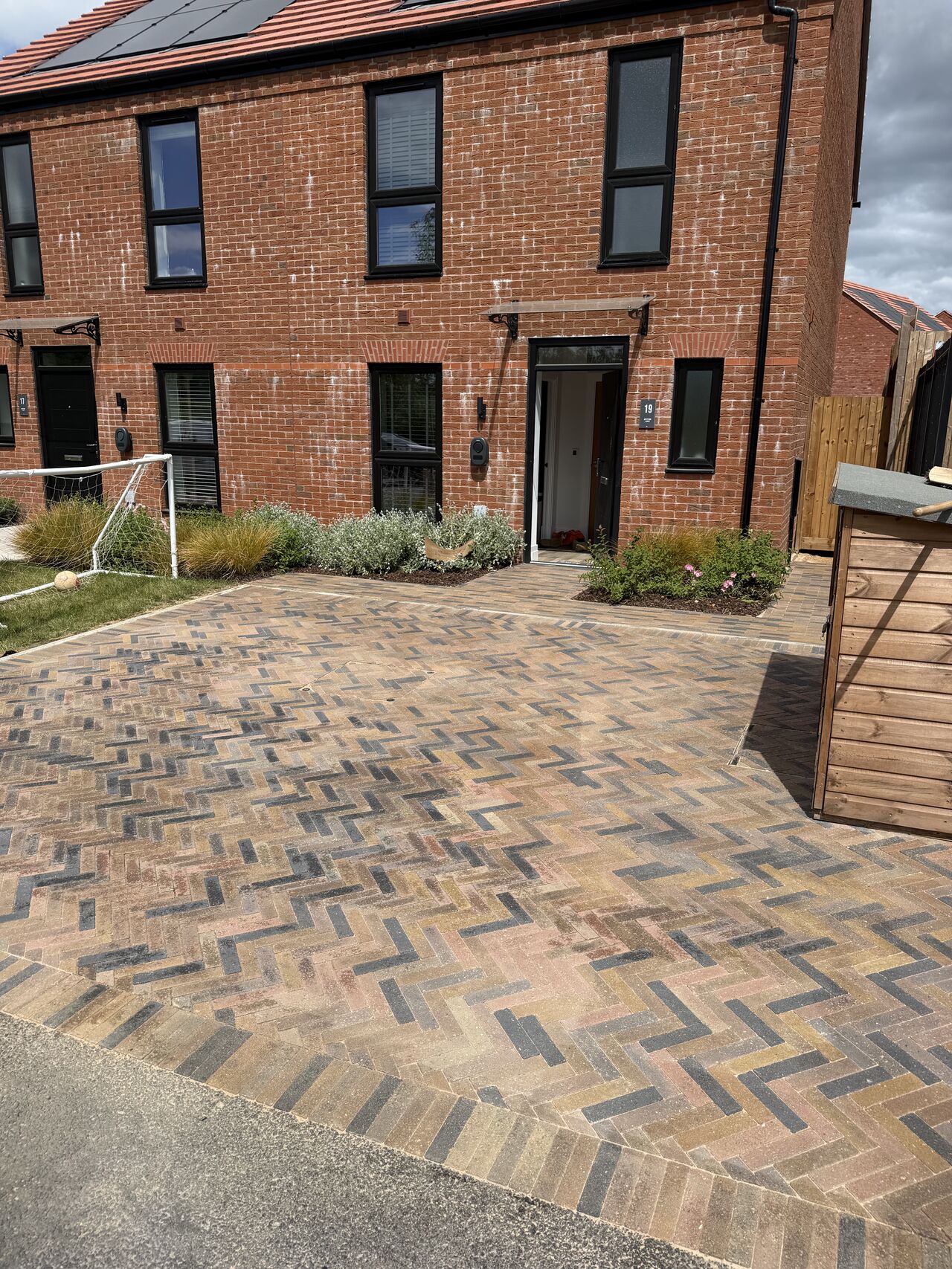 Malabar Estate, Daventry — photo 3