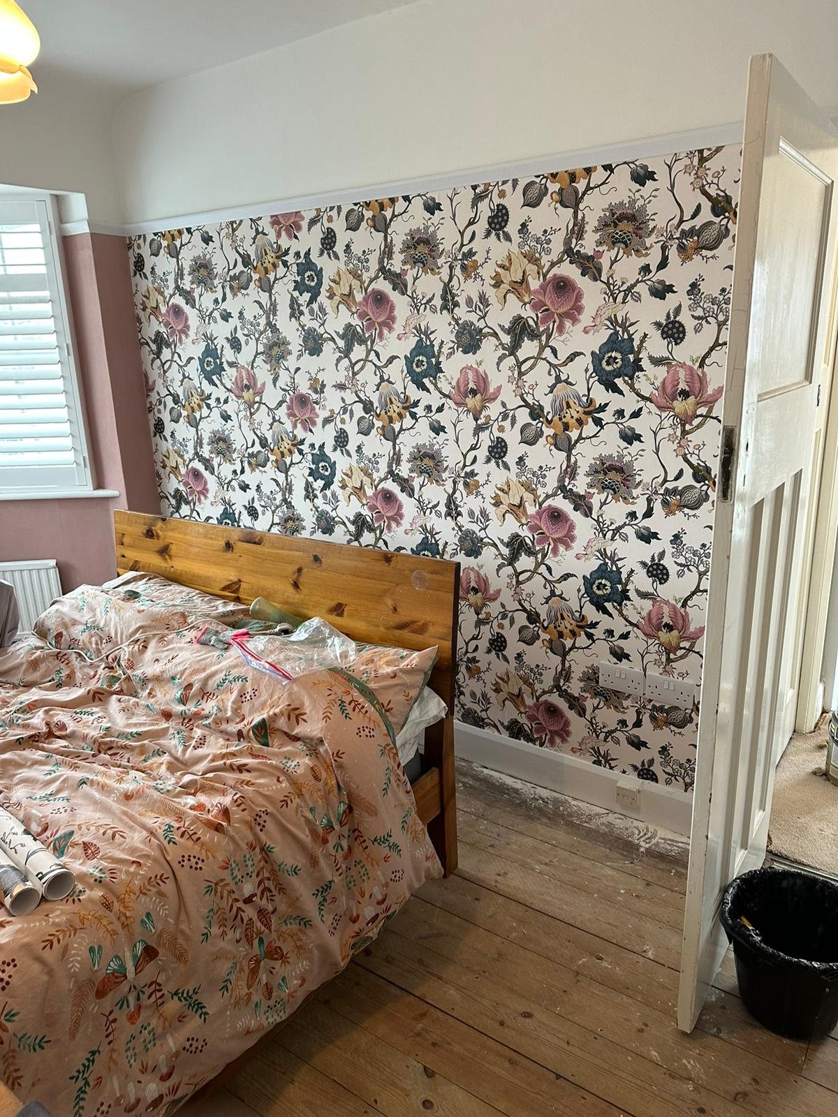 Bedroom painting and wallpaper, Carshalton