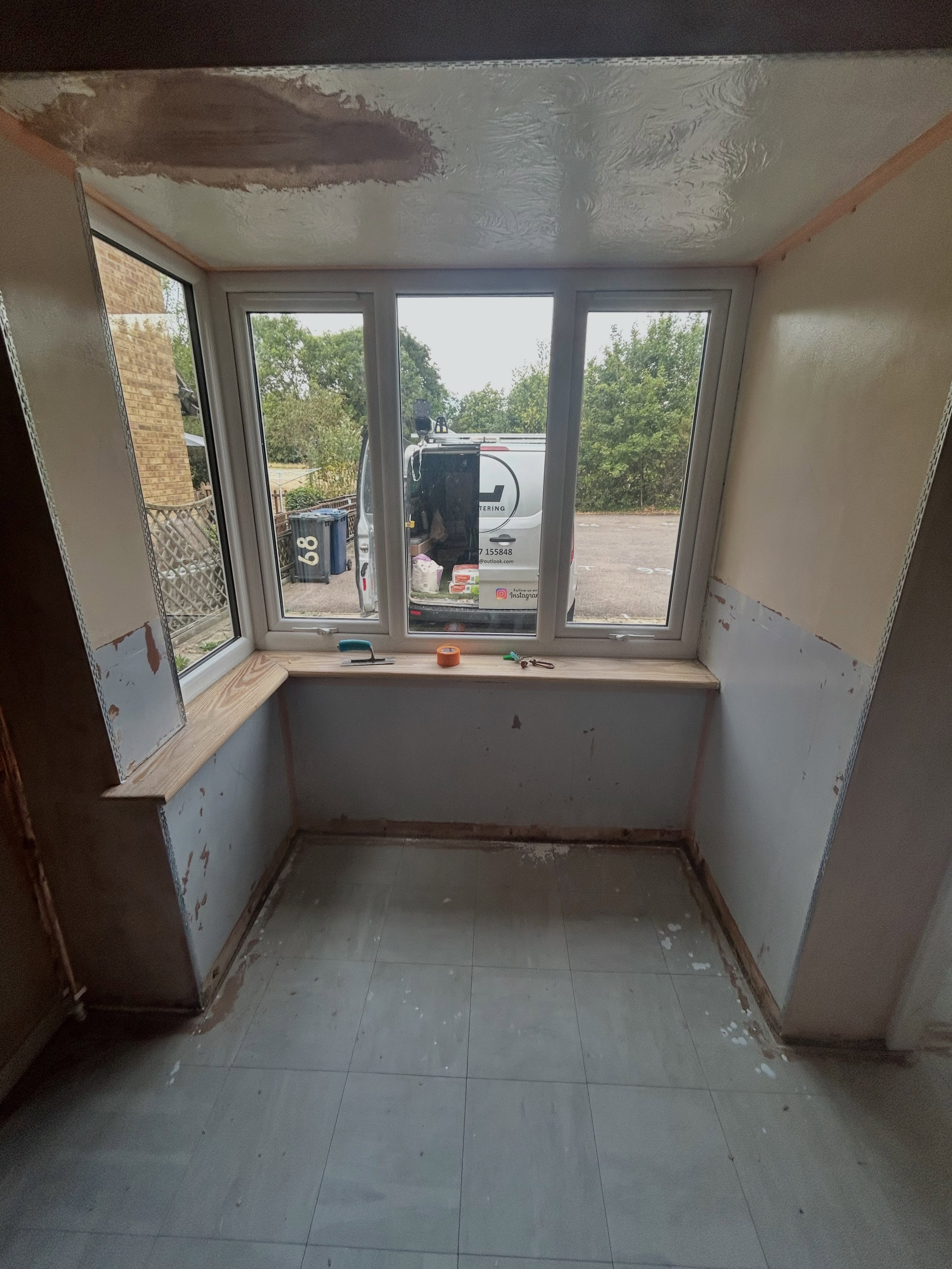 Skimmed wall and ceiling