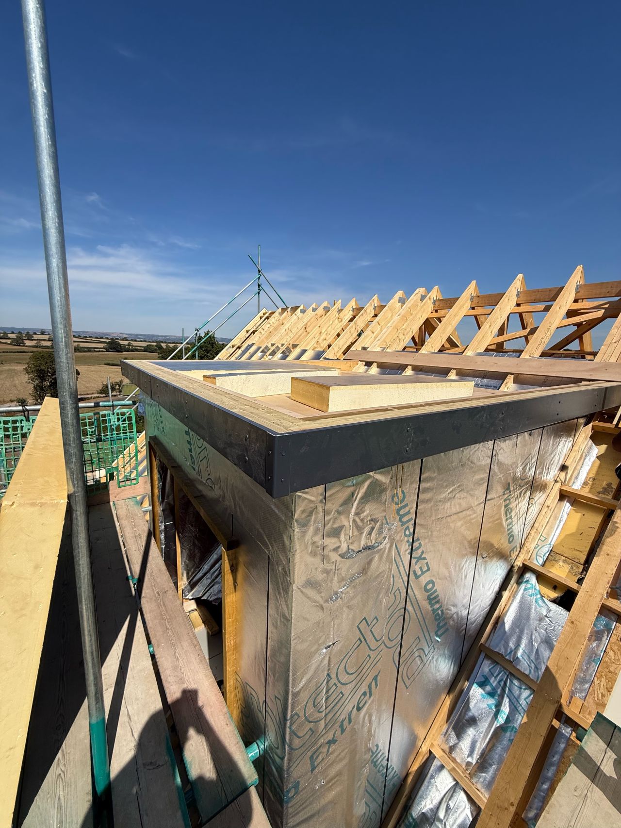Flat roofs, Plots 6 & 7 — Walton